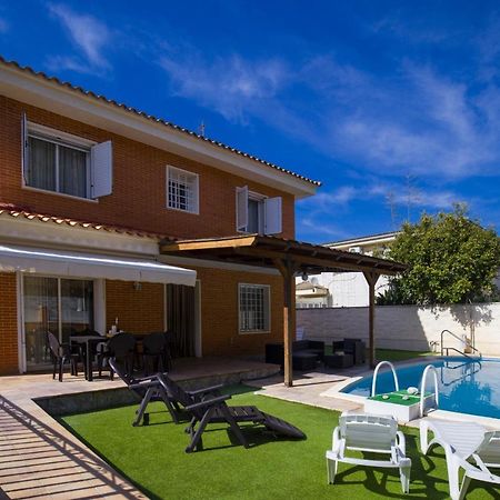 Villa Pluma Planet Costa Dorada - Only Families サロウ エクステリア 写真